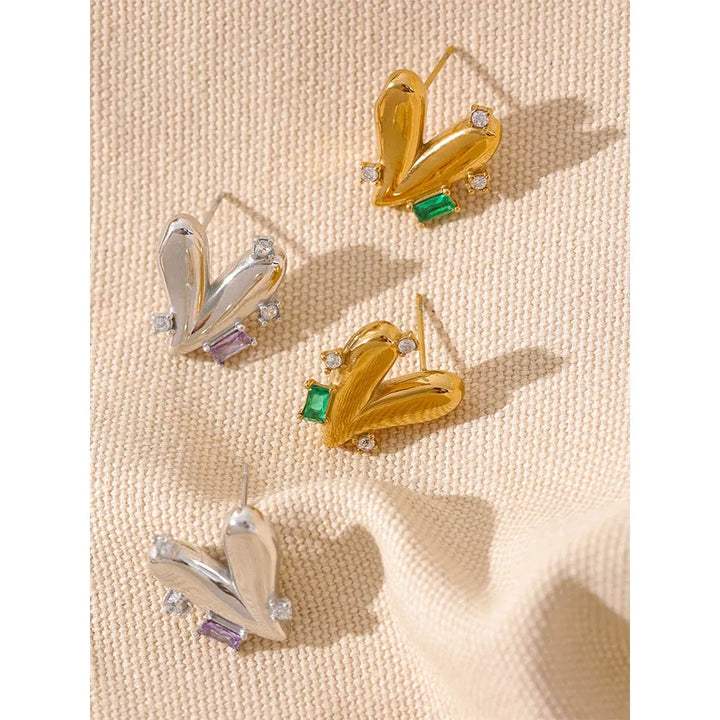 Gold plated cubic zirconia chic heart stud earrings