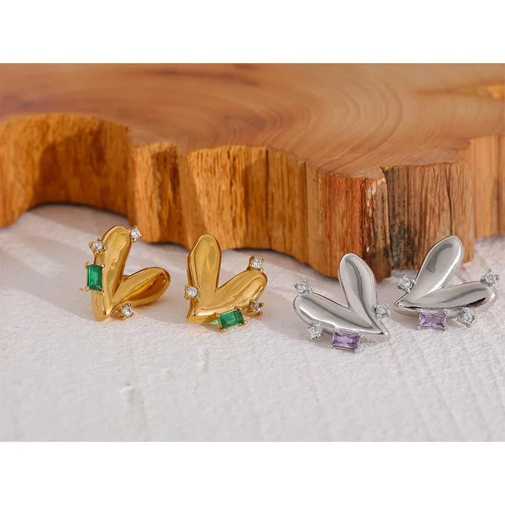 Gold plated cubic zirconia chic heart stud earrings