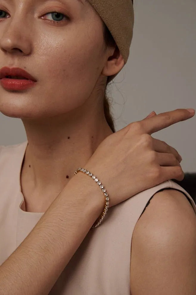 Gold plated elegant cubic zirconia tennis chain bracelet