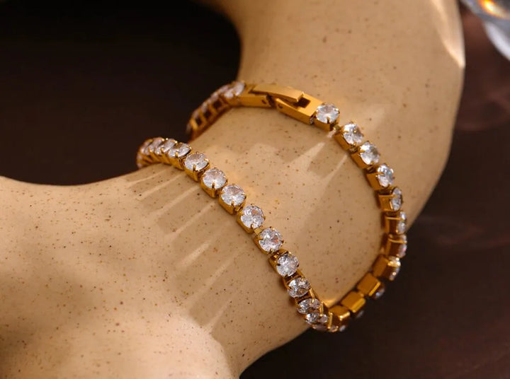 Gold plated elegant cubic zirconia tennis chain bracelet