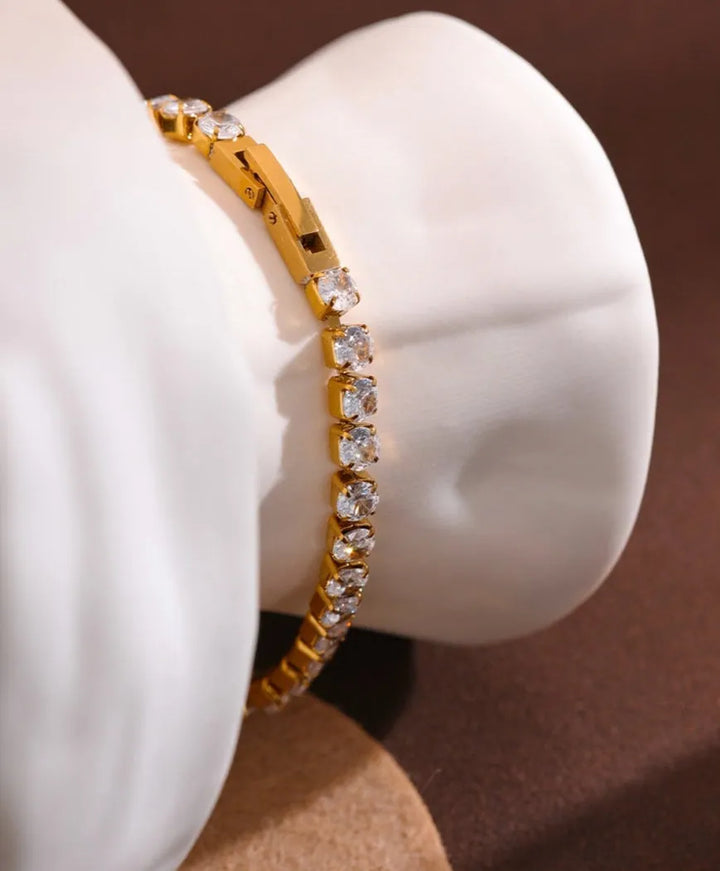Gold plated elegant cubic zirconia tennis chain bracelet