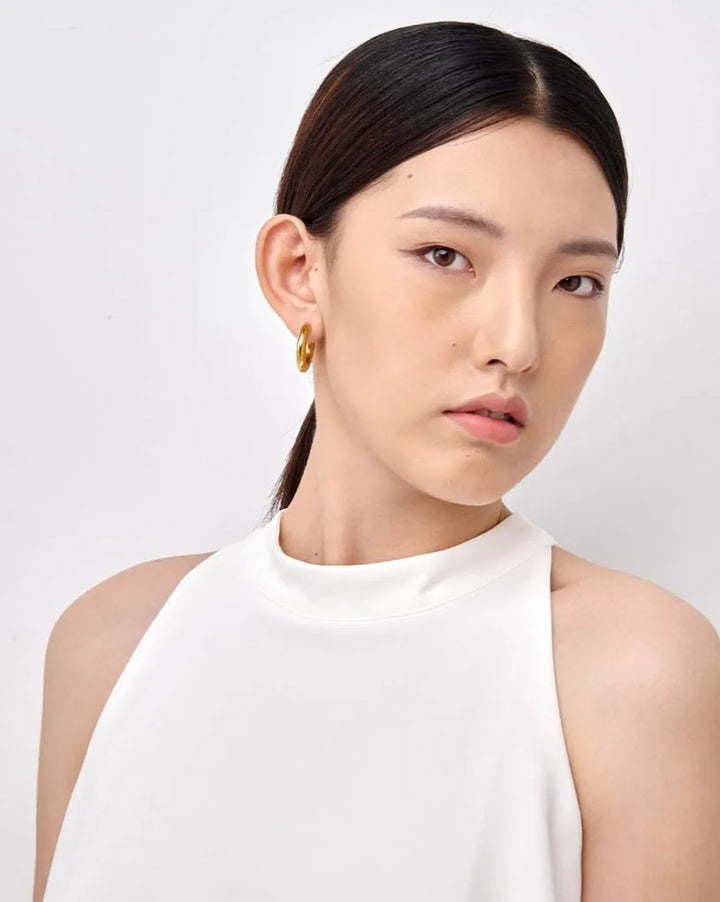 Gold plated essential hoop earrings