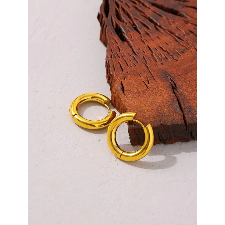 Gold plated essential hoop earrings