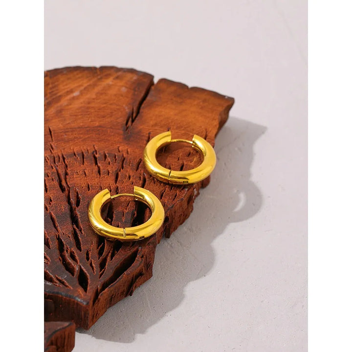 Gold plated essential hoop earrings