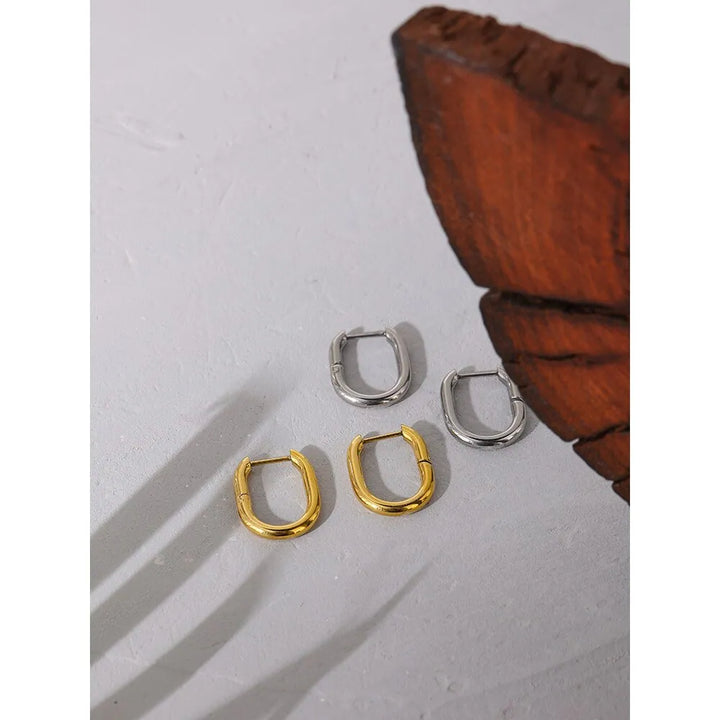 Gold plated fashion oval hoop earrings