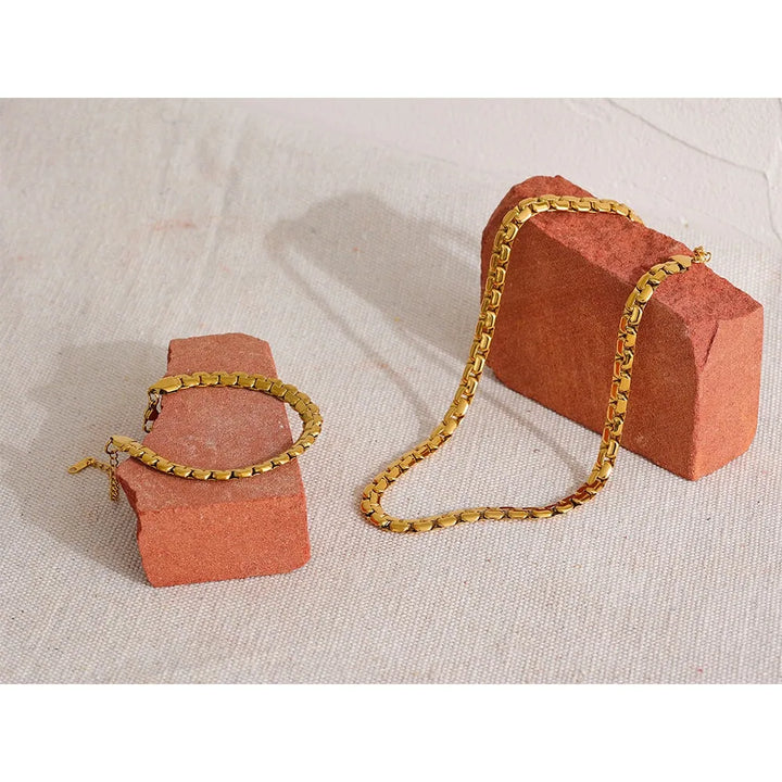 Gold plated fashion smooth chain necklace & bracelet set
