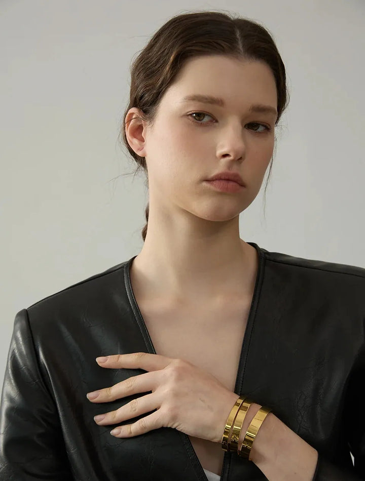 Simple wide fashion bracelet bangle